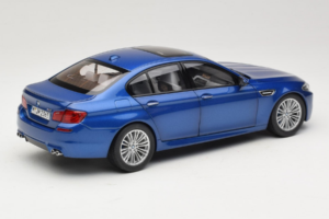 BMW M5 F10 Monte Carlo Blue Paragon 1:18 80432186352 Diecast - image 3 of 8