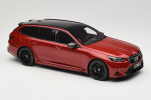 BMW M5 G99 Touring Fire Red GT Spirit 1:18 GT964 Resin - image 4 of 6