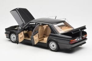 BMW M535i E28 Diamond Black AUTOart 1:18 75162 Diecast - image 5 of 8