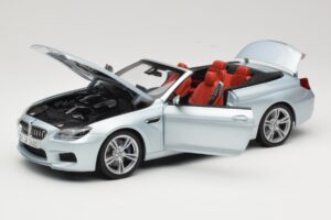 BMW M6 F12 Convertible Silverstone Silver Paragon 1:18 8043225656 Diecast - image 2 of 8