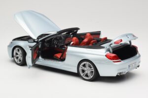 BMW M6 F12 Convertible Silverstone Silver Paragon 1:18 8043225656 Diecast - image 5 of 8
