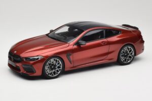 BMW M8 F91 Convertible Storm Bay Metallic Minichamps 1:18 110029020 Diecast