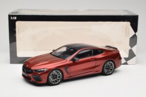 BMW M8 F91 Convertible Storm Bay Metallic Minichamps 1:18 110029020 Diecast - image 8 of 8