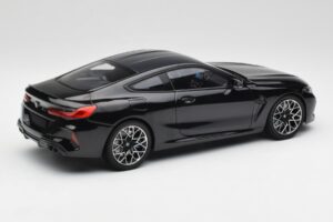 BMW M8 F92 Black Sapphire Minichamps 1:18 110029021 Diecast - image 3 of 8