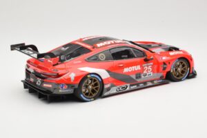 BMW M8 GTE RLL Racing #25 C. De Phillippi / B. Spengler Class Winners IMSA GP Road Atlanta 2020 Minichamps 1:18 155202995 Die - image 2 of 6