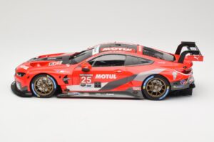 BMW M8 GTE RLL Racing #25 C. De Phillippi / B. Spengler Class Winners IMSA GP Road Atlanta 2020 Minichamps 1:18 155202995 Die - image 3 of 6