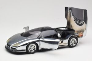 BMW Nazca M12 Chrome Silver Revell 1:18 08916 Diecast - image 2 of 8