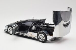 BMW Nazca M12 Chrome Silver Revell 1:18 08916 Diecast - image 5 of 8