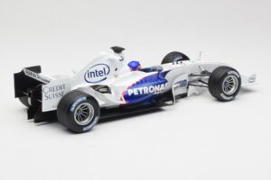 BMW Sauber F1.06 #17 J. Villeneuve Launch Version 2006 Minichamps 1:18 80430413184 Diecast - image 2 of 6