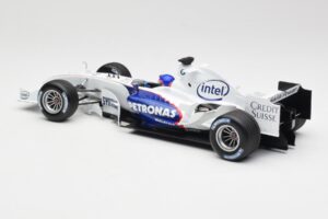 BMW Sauber F1.06 #17 J. Villeneuve Launch Version 2006 Minichamps 1:18 80430413184 Diecast - image 5 of 6