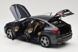 BMW X4 F26 Sophisto Grey Paragon 1:18 80432352461 Diecast - image 5 of 8