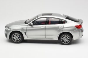 BMW X6 M F86 Donington Grey Metallic Norev 1:18 80432364886 Diecast - image 4 of 8