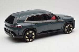 BMW XM G09 Isle of Man Green Minichamps 1:18 110023300 Diecast - image 3 of 8