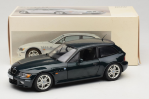 BMW Z3 Coupe 2.8 Green Dealer Edition UT Models 1:18 80439422349 Diecast - image 8 of 8