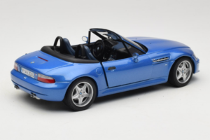 BMW Z3 M Roadster Blue Dealer Edition UT Models 1:18 80439422939 Diecast - image 3 of 8