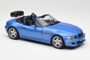 BMW Z3 M Roadster With Luggage Rack Blue Metallic UT Models 1:18 20416 Diecast - image 6 of 8