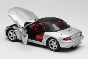 BMW Z3 Roadster 1.8 Silver UT Models 1:18 20404 Diecast - image 5 of 8