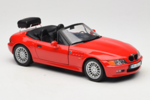 BMW Z3 Roadster 1.9 Red Dealer Edition UT Models 1:18 80439423068 Diecast - image 6 of 8