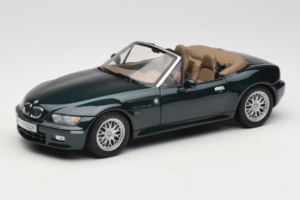 BMW Z3 Roadster 2.8 Dark Green Dealer Edition UT Models 1:18 80439411713 Diecast