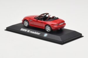 BMW Z3 Roadster 2.8 Red Minichamps 1:43 BMW004 Diecast - image 3 of 4