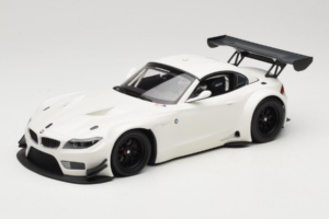 BMW Z4 GT3 E89 White Minichamps 1:18 151122301 Diecast