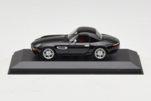 BMW Z8 Black Hardtop Minichamps 1:43 BMW018 Diecast