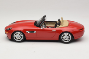 BMW Z8 Red Minichamps 1:18 155024230 Diecast - image 3 of 6