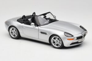 BMW Z8 E52 Cabriolet Silver Kyosho 1:18 80432411551 Diecast - image 6 of 8