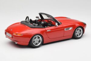 BMW Z8 E52 Red Metallic Bburago 1:18 18-12032 Diecast - image 3 of 8