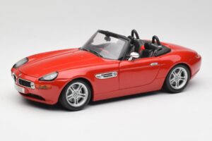 BMW Z8 E52 Red Metallic Bburago 1:18 18-12032 Diecast