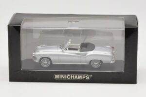 Borgward Isabella Cabriolet Silver Minichamps 1:43 400096030 Diecast - image 4 of 4