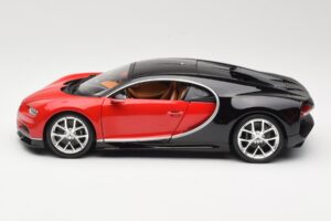 Bugatti Chiron Black & Red Bburago 1:18 18-11040 Diecast - image 4 of 8