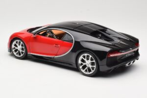 Bugatti Chiron Black & Red Bburago 1:18 18-11040 Diecast - image 7 of 8
