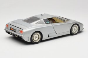 Bugatti EB110 Silver Bburago 1:18 3035-S Diecast - image 3 of 8