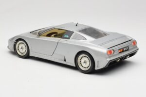 Bugatti EB110 Silver Bburago 1:18 3035-S Diecast - image 7 of 8