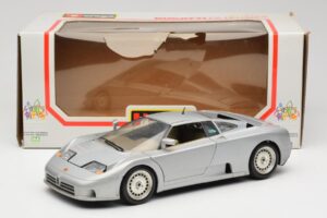 Bugatti EB110 Silver Bburago 1:18 3035-S Diecast - image 8 of 8