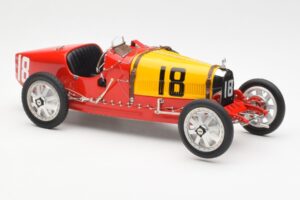 Bugatti T35 National Colors Spain CMC 1:18 M-100-B-016 Diecast - image 4 of 6