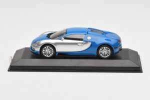 Bugatti Veyron Centenaire Blue Metallic Silver Minichamps 1:43 400110850 Diecast
