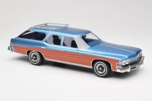 Buick Estate Wagon Light Blue Metallic BoS Models 1:18 BOS417 Resin - image 4 of 6