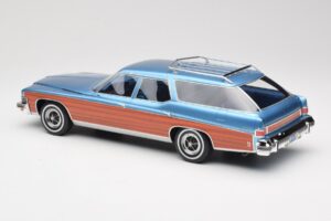 Buick Estate Wagon Light Blue Metallic BoS Models 1:18 BOS417 Resin - image 5 of 6