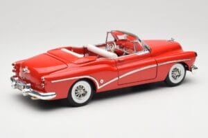 Buick Skylark Convertible Red Motormax 1:18 73129 Diecast - image 3 of 8