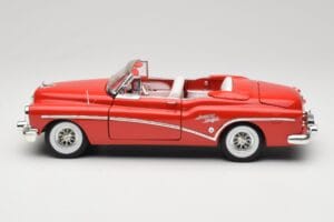 Buick Skylark Convertible Red Motormax 1:18 73129 Diecast - image 4 of 8