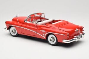 Buick Skylark Convertible Red Motormax 1:18 73129 Diecast - image 7 of 8