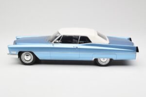 Cadillac DeVille Blue KK-Scale 1:18 KKDC180314 Diecast - image 3 of 6