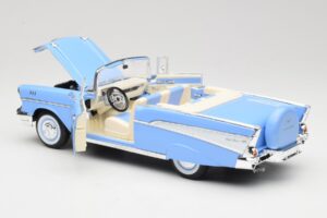 Chevrolet Bel Air Convertible Blue Road Signature 1:18 55/1/0863 Diecast - image 5 of 8