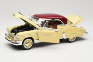 Chevrolet Bel Air Yellow & Red Motormax 1:18 73111 Diecast - image 2 of 8