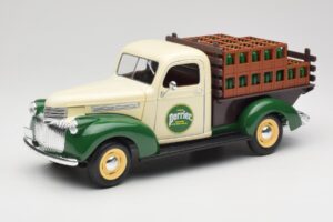 Chevrolet Brasseur Perrier Delivery Van Green Solido 1:18 203243 Diecast