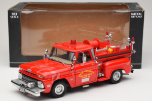 Chevrolet C-20 Fire Truck Sun Star 1:18 1383 Diecast - image 6 of 6