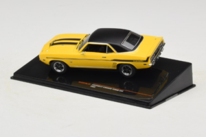 Chevrolet Camaro Yenko SYC Yellow IXO 1:43 CLC591N Diecast - image 3 of 4