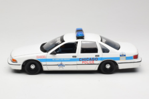 Chevrolet Caprice Chicago Police UT Models 1:18 180142096 Diecast - image 4 of 8